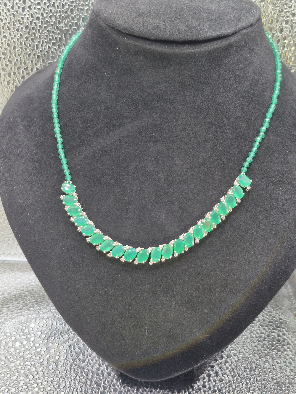 Evertrue Verde Onyx With White Zircon Wave Necklace